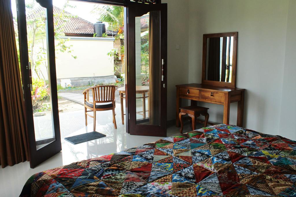 Cenik House Ubud Buitenkant foto